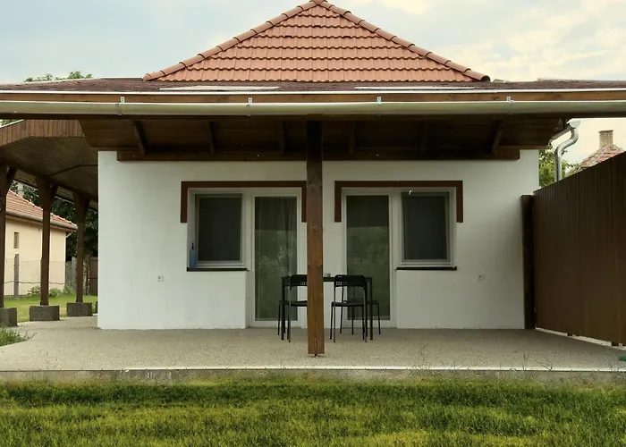 Marta Vendeghaz Apartament Sárospatak